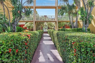 The Towers Condominiums unit 401, Fort Myers, FL 33901 - photo 3
