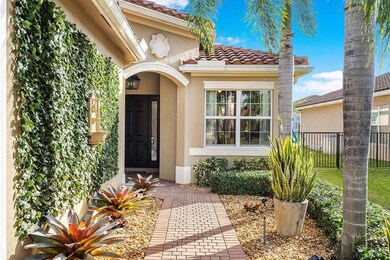 004-8153PinnaclePassWay-BoyntonBeach-FL-