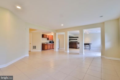 12501 Viewside Dr, North Potomac, MD 20878 - photo 3