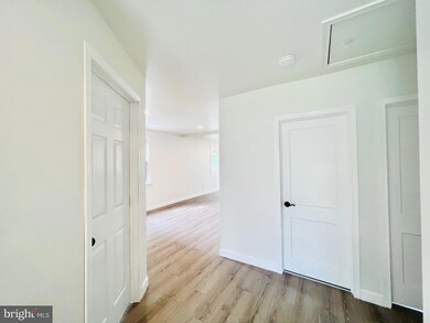 136 Underwood Ave, West Deptford, NJ 08096 - photo 3