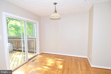 2724 Thornbrook Ct, Odenton, MD 21113 - photo 5