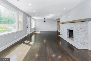 4602 Cedar Garden Rd, Baltimore, MD 21229 - photo 4