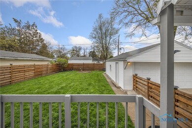 4827 Brott Rd, Toledo, OH 43613 - photo 5