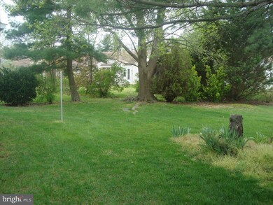 4 Cheshire Ct, Southampton, NJ 08088 - photo 7