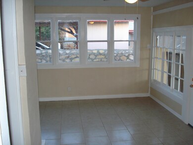 3918 Cambridge Ave, El Paso, TX 79903 - photo 7