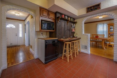 6 W Hawley St, Lawrence, MA 01843 - photo 4