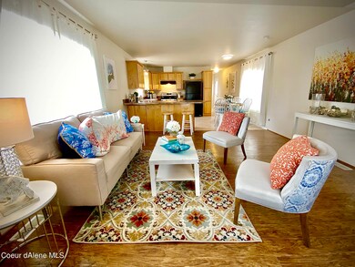 Living Rm 2