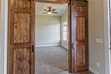 Super Study/Flex room with double barn doors