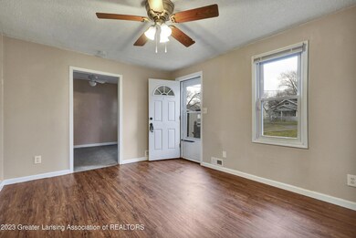 1020 Cooper Ave, Lansing, MI 48910 - photo 4