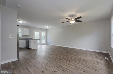 60 Starbright Ct, Martinsburg, WV 25404 - photo 7