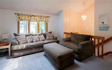 124 King Phillip St, Portsmouth, RI 02871 - photo 6