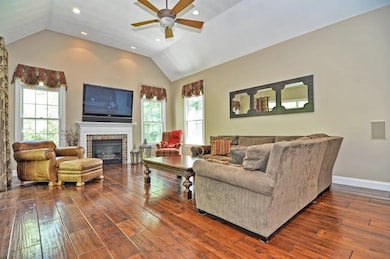 8 Terrapin Ln, Sharon, MA 02067 - photo 7