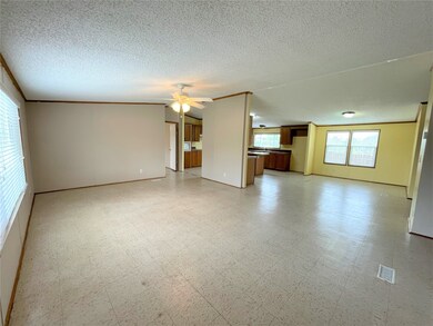 21120 Binford Rd, Waller, TX 77484 - photo 4