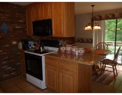 6 Meadowbrook Ln unit 4, South Easton, MA 02375 - photo 4