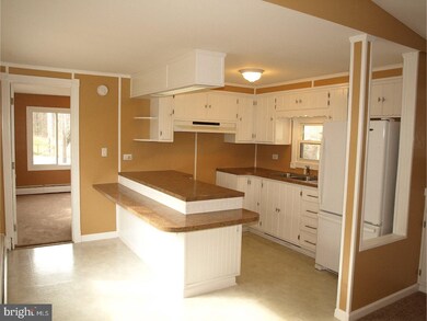 1 Acorn Ln, Boyertown, PA 19512 - photo 4