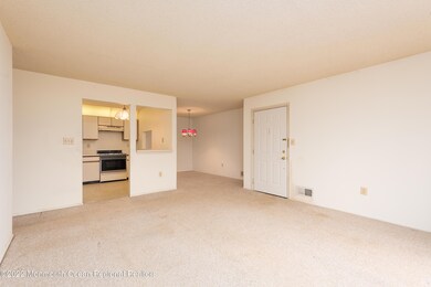 57 Players Cir, Tinton Falls, NJ 07724 - photo 5