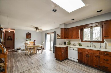 284 Kuhenbeaker Rd, Blakeslee, PA 18610 - photo 7