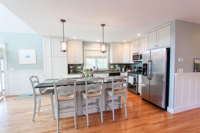 207 Pheasant Hill Cir, Mashpee, MA 02635 - photo 7