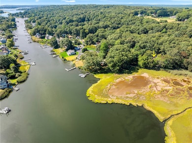 991 Middlebridge Rd, Wakefield, RI 02879 - photo 3