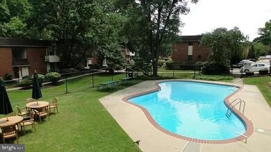 100 E Glenolden Ave unit D2, Glenolden, PA 19036 - photo 3