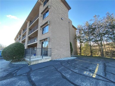 650 E Greenwich Ave unit 6-111, West Warwick, RI 02893 - photo 7