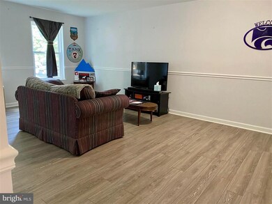 18753 Summer Oak Ct, Germantown, MD 20874 - photo 4