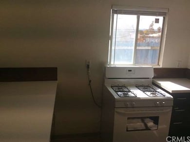 4915 Agate St unit B, Riverside, CA 92509 - photo 4