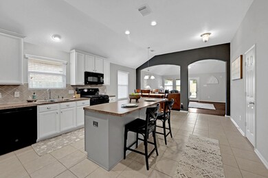 2610 Winding Creek Way, Conroe, TX 77385 - photo 5