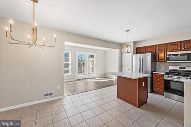 713 Waterway Ct, Quakertown, PA 18951 - photo 4