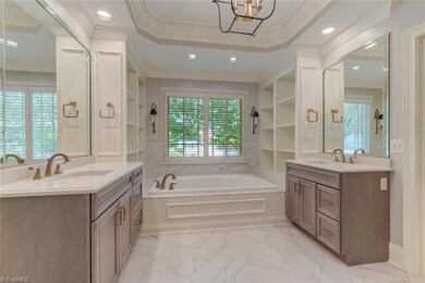 400 Cross Vine Ln, Greensboro, NC 27455 - photo 2