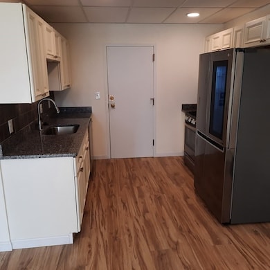 317 Main St unit 6, Woburn, MA 01801 - photo 2