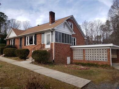 216 Northwood Dr, Asheboro, NC 27203 - photo 2