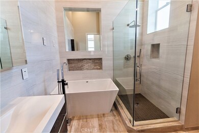 2415 Carnegie Ln unit B, Redondo Beach, CA 90278 - photo 3