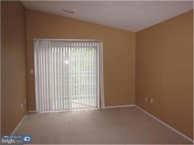 6033 Cedar Ct, Monmouth Junction, NJ 08852 - photo 3