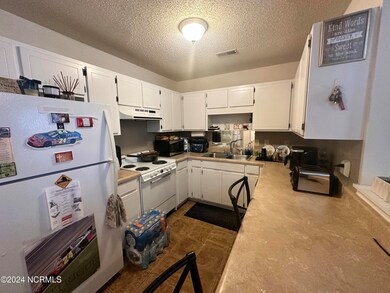 Kitchen (4)