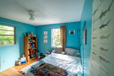HoneyLaneKR8281916