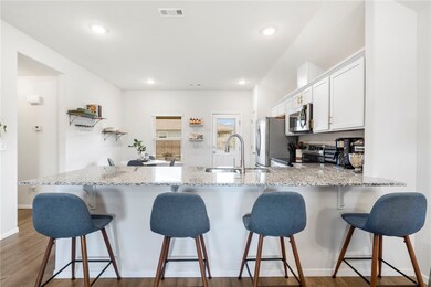 956 E Starling St, Fayetteville, AR 72701 - photo 3