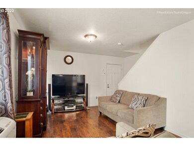 217 NE 146th Ave unit 36, Portland, OR 97230 - photo 4