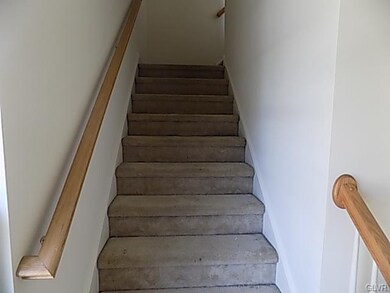 1799 Chateau Place, Easton, PA 18045 - photo 4