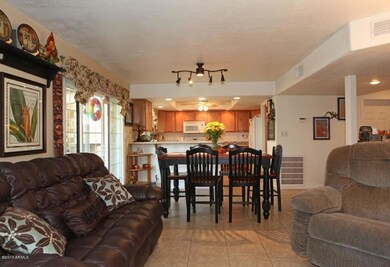 Family Room-Kitchen