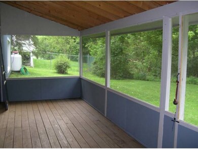 287 Gilman Ave unit 1, Saint Johnsbury, VT 05819 - photo 4