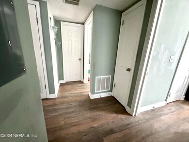 5024 Kerle St, Jacksonville, FL 32205 - photo 4