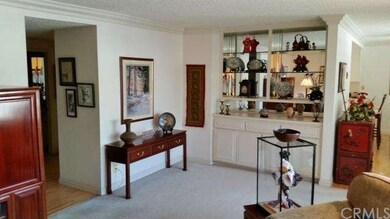 Built-in dry bar