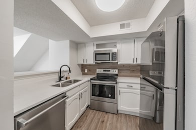 3101 Sondra Dr unit 201, Fort Worth, TX 76107 - photo 5