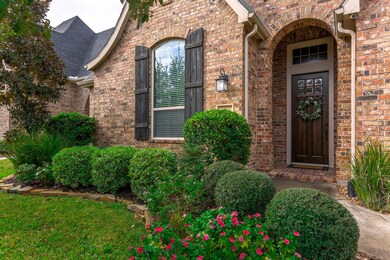 2810 Garrison Trail Ln, Spring, TX 77386 - photo 2