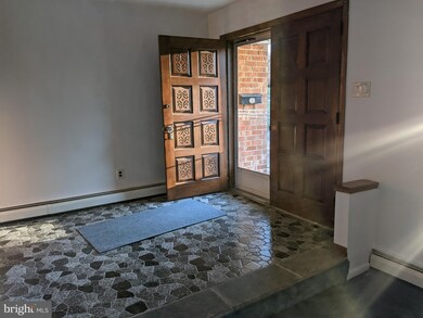 2625 Sunset Blvd, Broomall, PA 19008 - photo 2