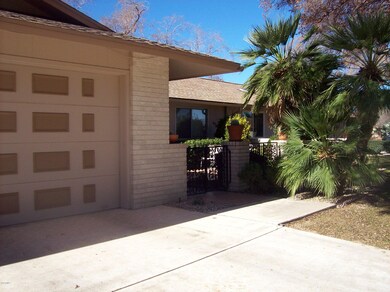 17618 N 105th Ave, Sun City, AZ 85373 - photo 6