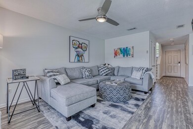 62 Kensington Ln Destin FL-010-011-82622