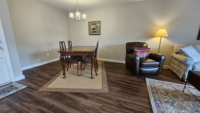 Combination dining/living room.