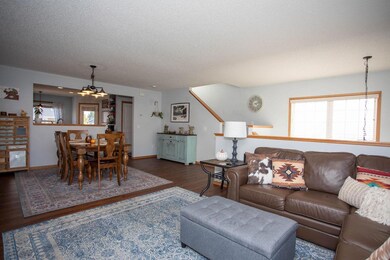 5102 Fairpoint Dr N, Hugo, MN 55038 - photo 7